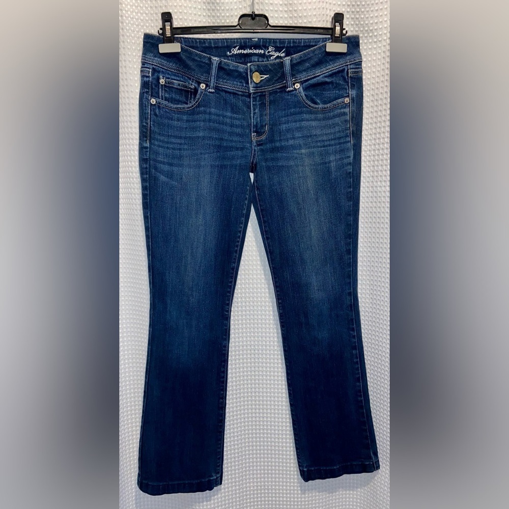 American eagle low‎ rise slim boot cut jeans size 8 Long - dark blue wash